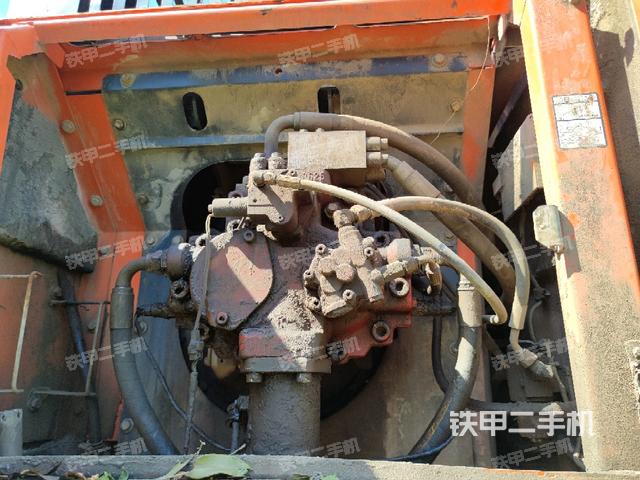 液壓泵室（大件艙室）