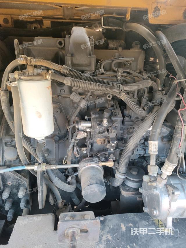 發(fā)動(dòng)機(jī)整體俯視（整機(jī)外觀）