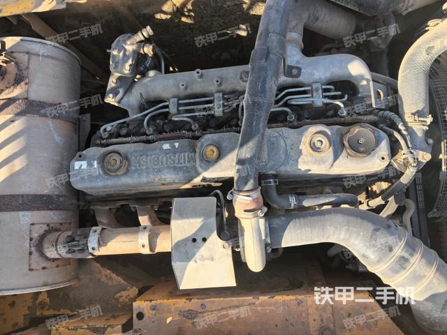 氣門室蓋螺絲特寫（上車部件）