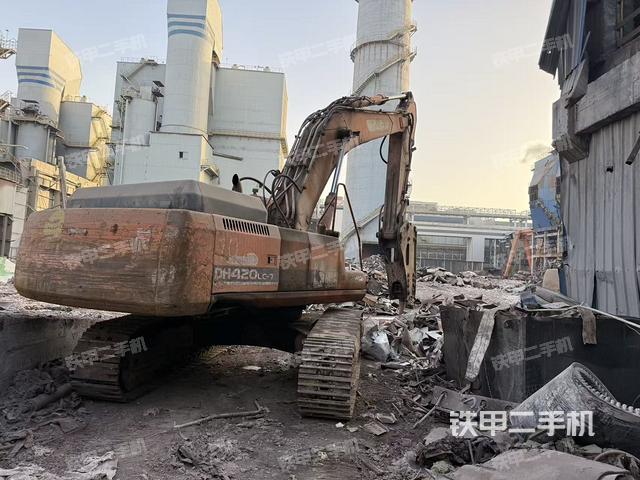 整機(jī)右后45°（整機(jī)外觀）