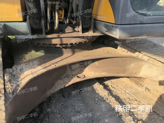 大臂根部?斜視（工作和回轉(zhuǎn)裝置）