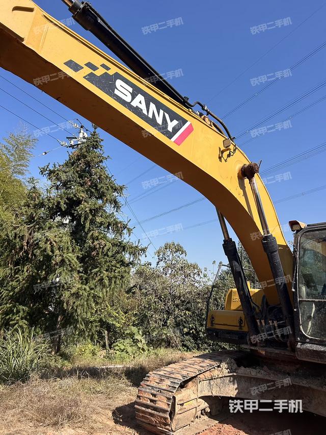 大臂整體?右側(cè)（工作和回轉(zhuǎn)裝置）