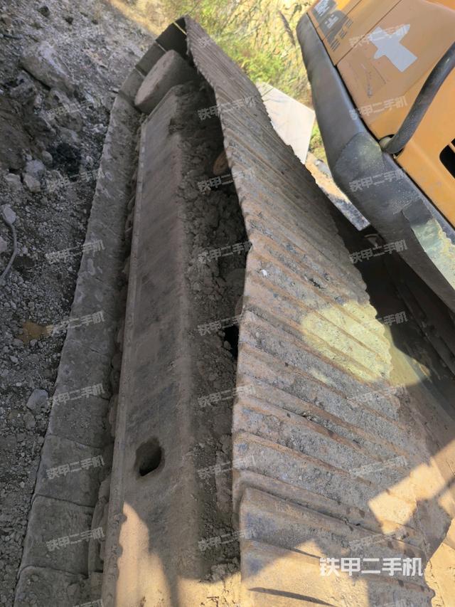 左導(dǎo)向輪（行走機(jī)構(gòu)）