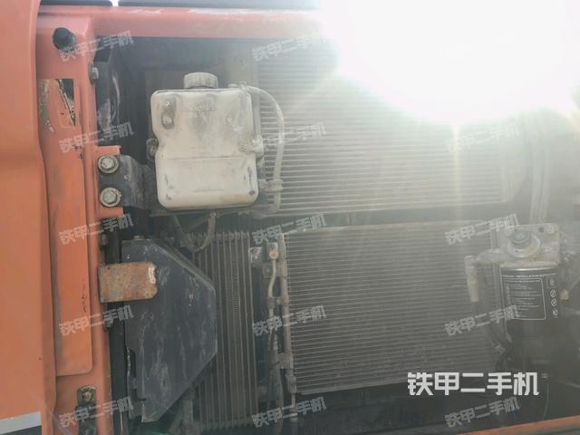 液壓泵室（大件艙室）