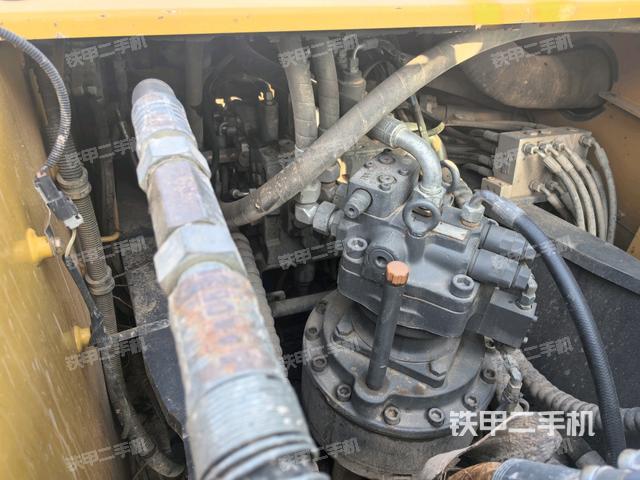 駕駛室頂部俯視（上車部件）