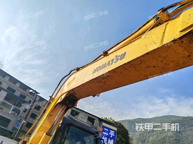 大臂整体 右侧（工作和回转装置）