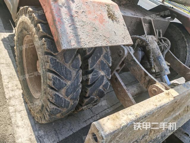 左侧履带整体 （行走机构）