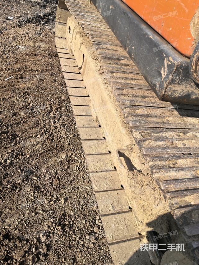 左導(dǎo)向輪（行走機(jī)構(gòu)）