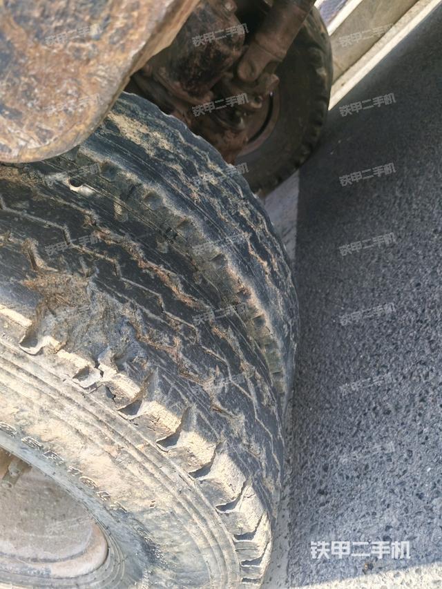 右导向轮（行走机构）