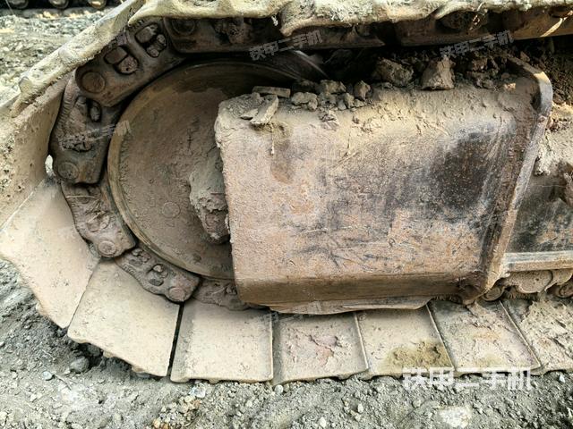 右侧履带整体（行走机构）