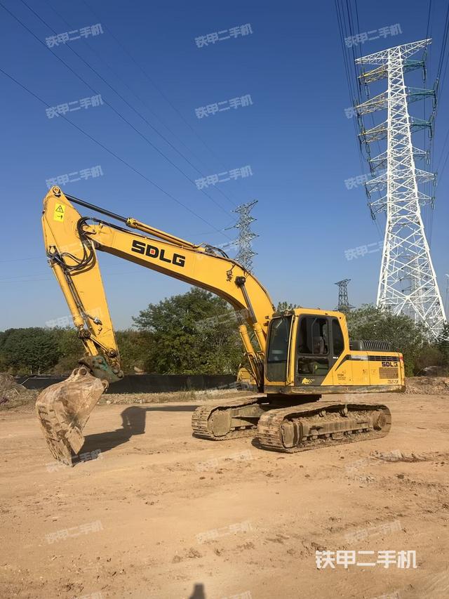 山東臨工E6205F挖掘機(jī)