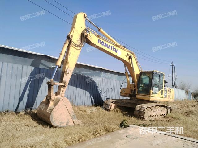 小松PC220-8M0挖掘機