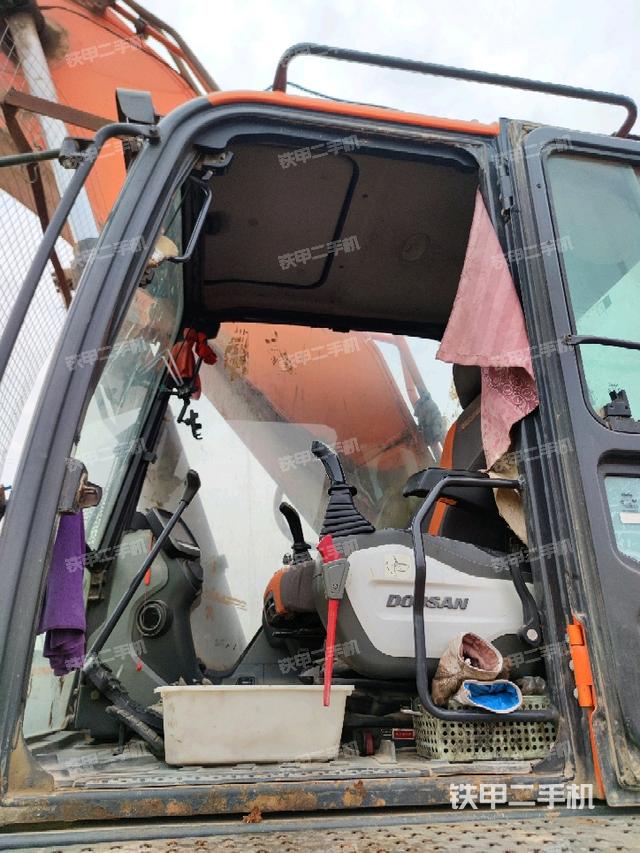 頂棚整體（駕駛室部分）