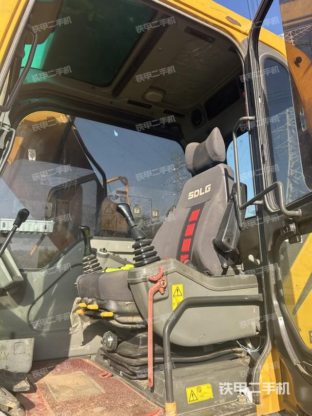 小時(shí)表（駕駛室部分）