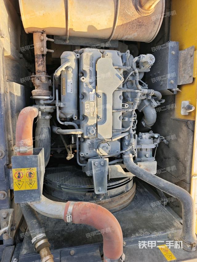 發(fā)動(dòng)機(jī)整體俯視（整機(jī)外觀）