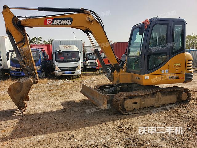 徐工XE60DA挖掘机