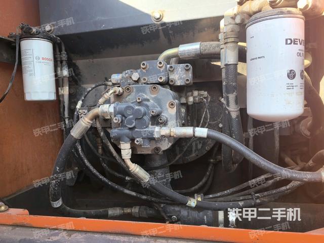 液壓泵斜45?左（大件艙室）