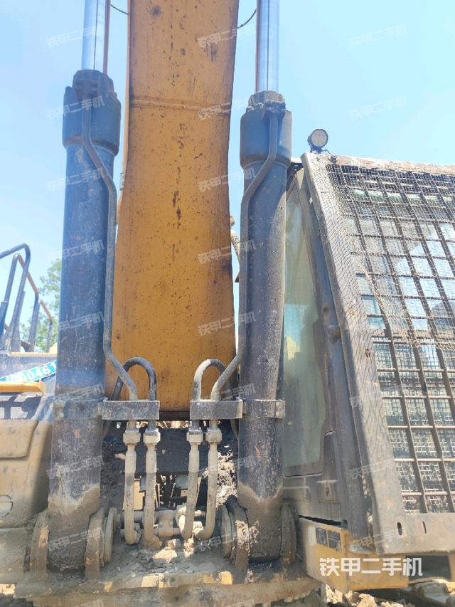 大臂油缸整體?豎拍（工作和回轉裝置）