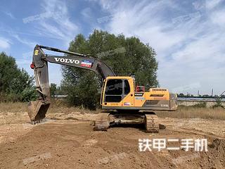 沃尔沃EC240CL清道夫挖掘机实拍图片