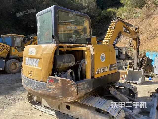 整機右后45°（整機外觀）