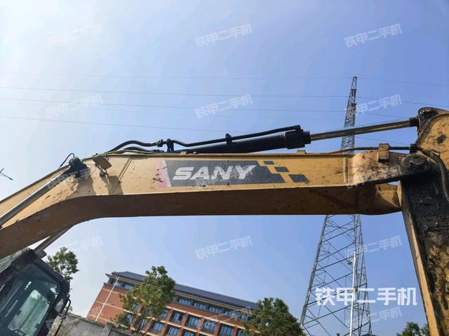 大臂整體?右側(cè)（工作和回轉(zhuǎn)裝置）