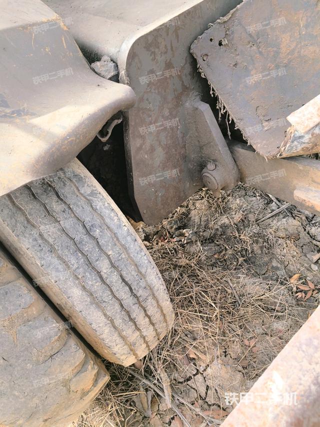 右侧履带整体 （行走机构）