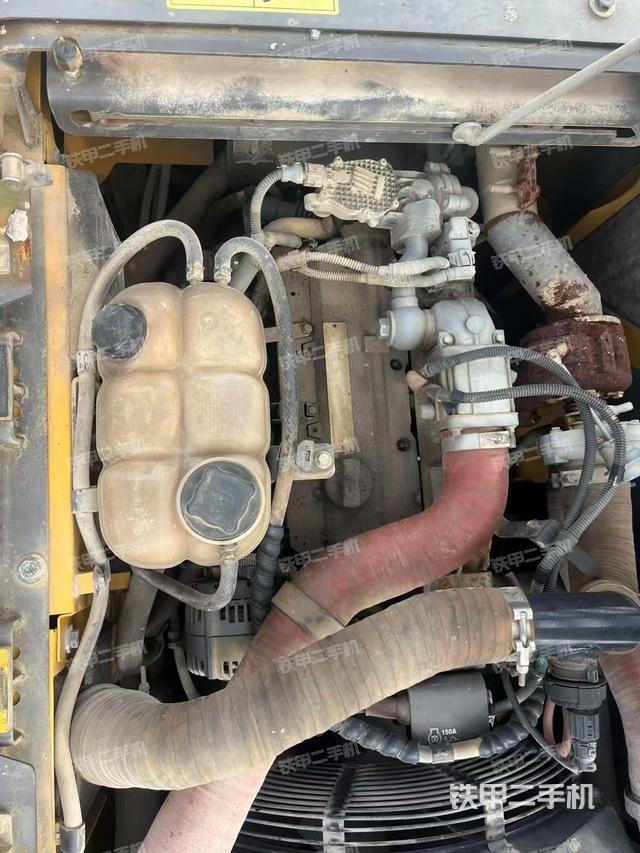 发动机整体俯视（整机外观）