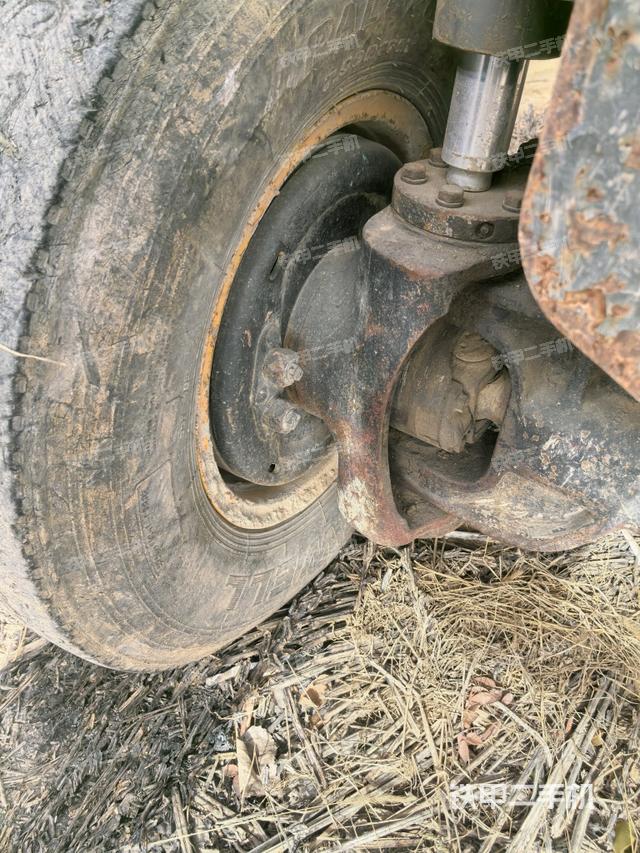 左导向轮（行走机构）