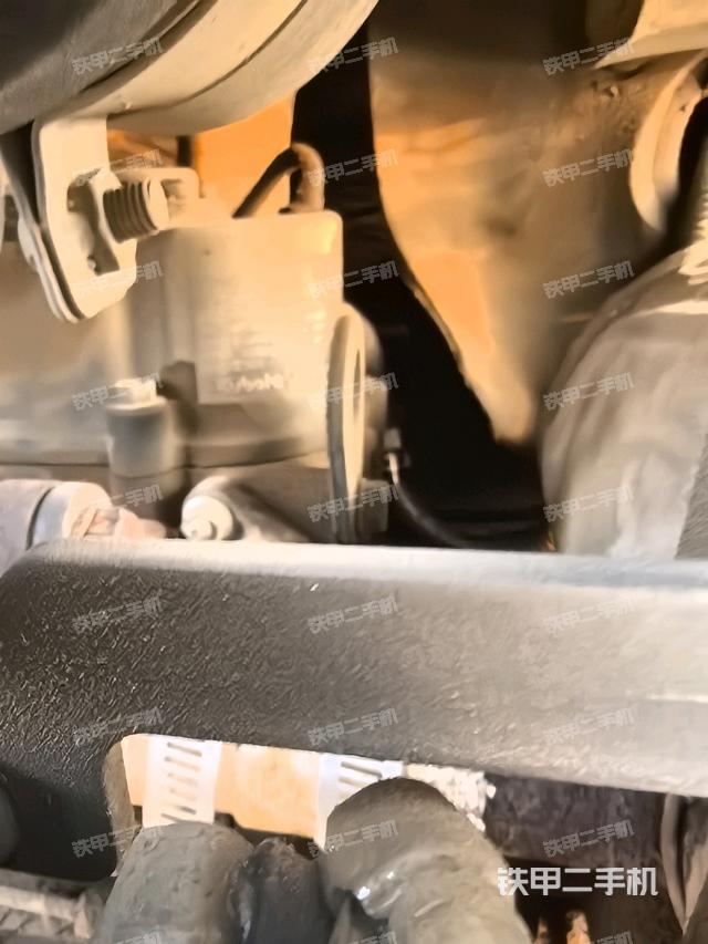 液压泵室（大件舱室）