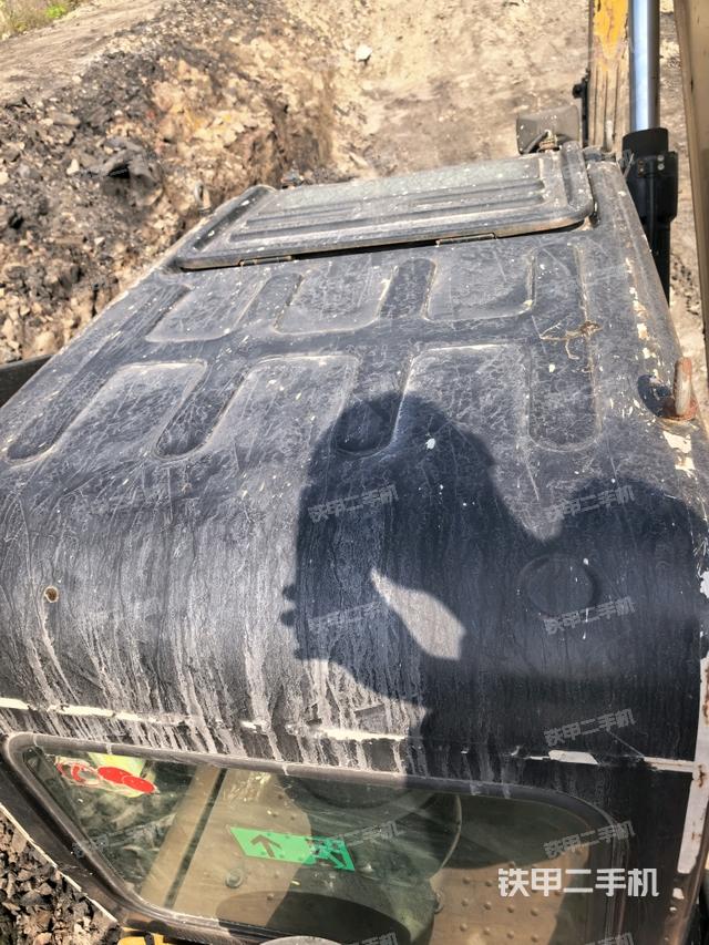 駕駛室頂部俯視（上車部件）