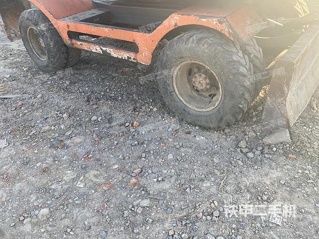 单侧履带整体（整机外观）