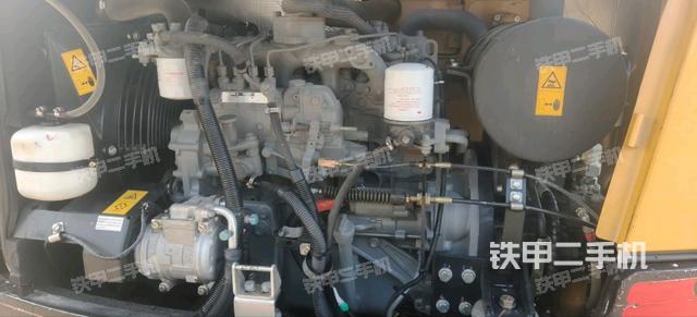 发动机整体俯视（整机外观）