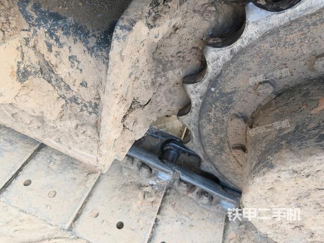 左驱动轮（行走机构）