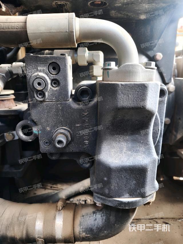 液压泵室（大件舱室）