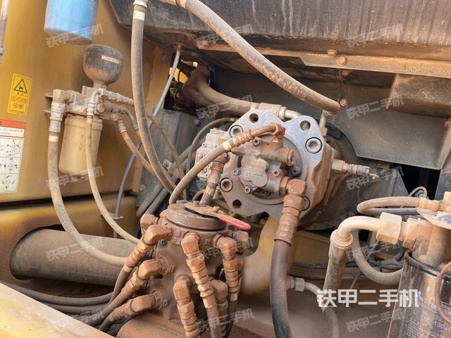 液壓泵室（大件艙室）