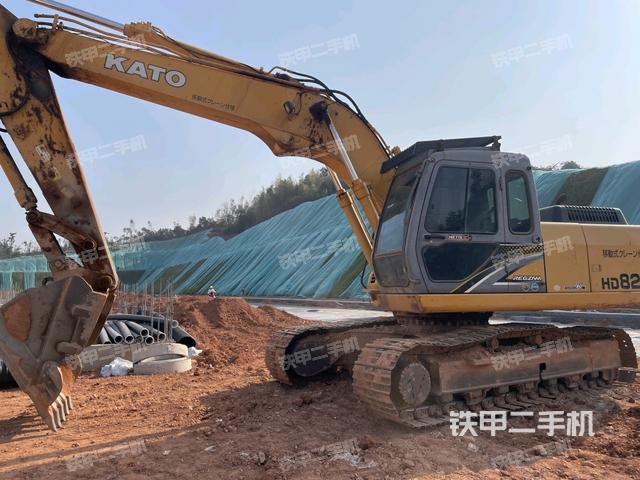 加藤HD820-6挖掘機(jī)