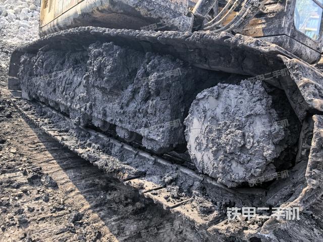 左導(dǎo)向輪（行走機(jī)構(gòu)）