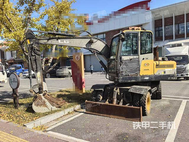 临工金利LG670BM挖掘机