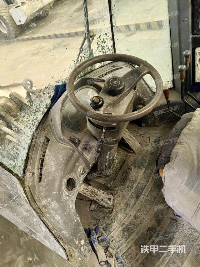 驾驶室工作台（整机外观及大件）