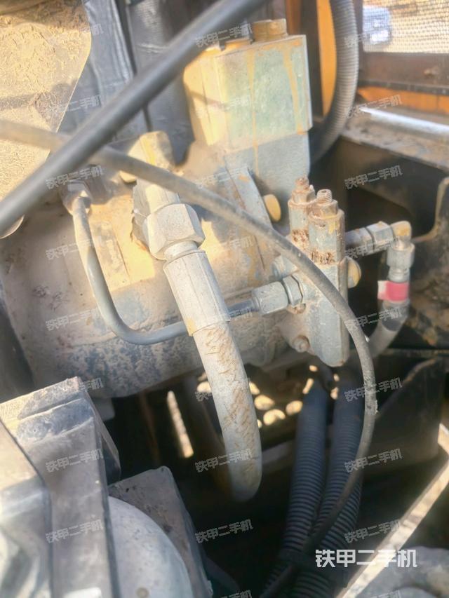 液压泵室（大件舱室）