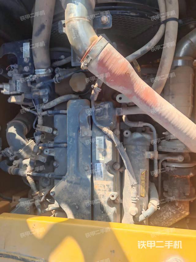 發(fā)動機(jī)整體俯視（整機(jī)外觀）