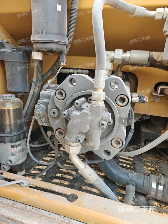 液压泵室（大件舱室）