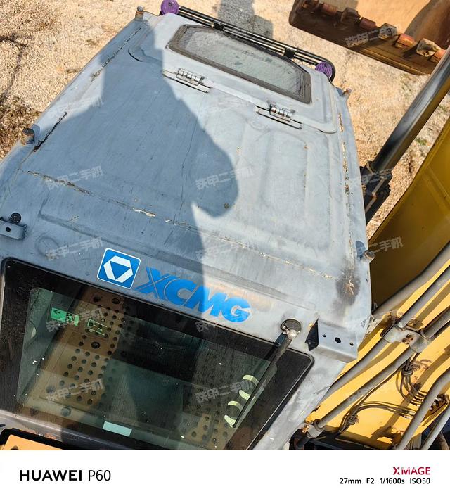 驾驶室顶部（整机外观）