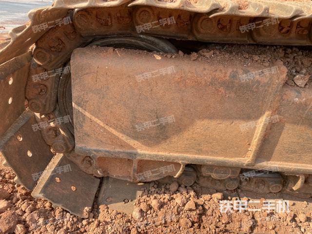 右側(cè)行走馬達(dá)蓋板（行走機(jī)構(gòu)）