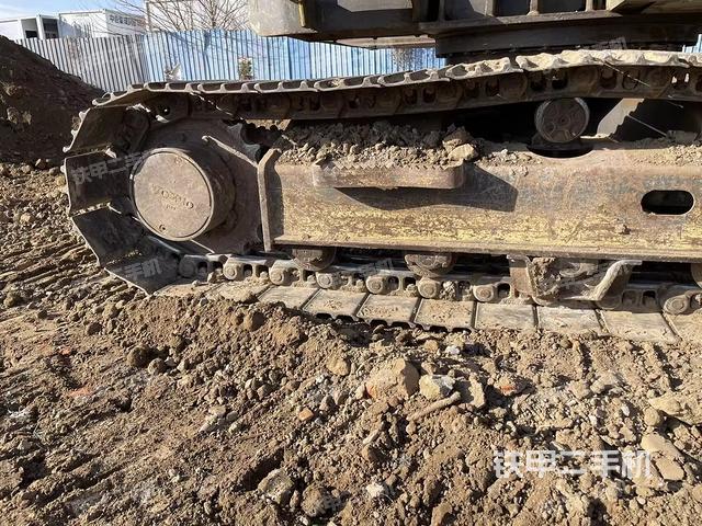 单侧履带整体（整机外观）