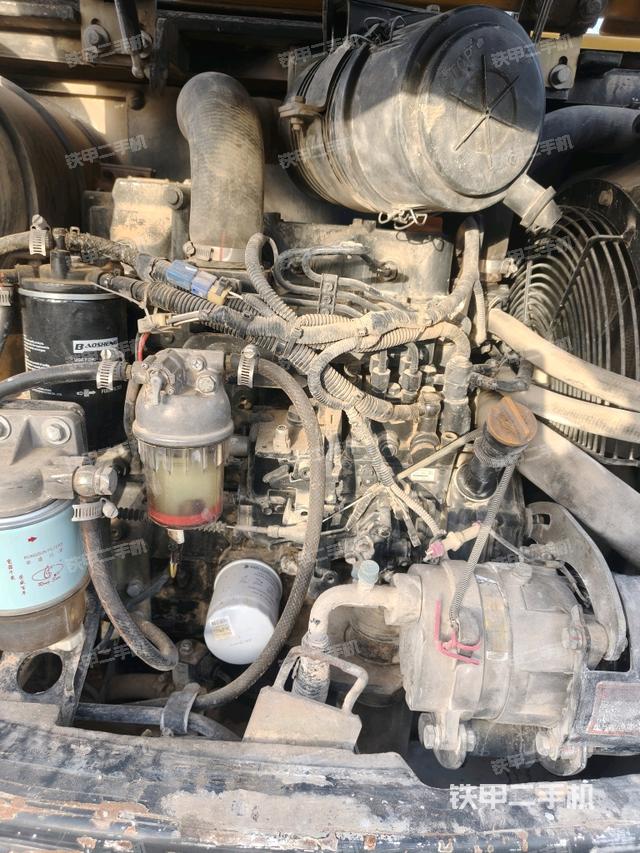 發(fā)動(dòng)機(jī)整體俯視（整機(jī)外觀）