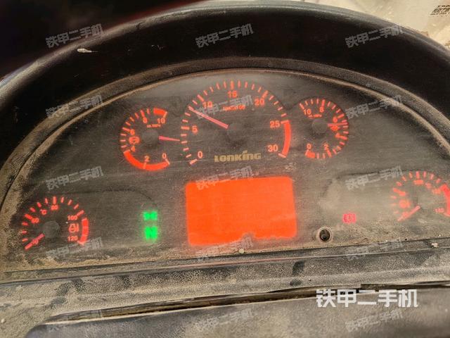 驾驶室操作台（整机外观及大件）