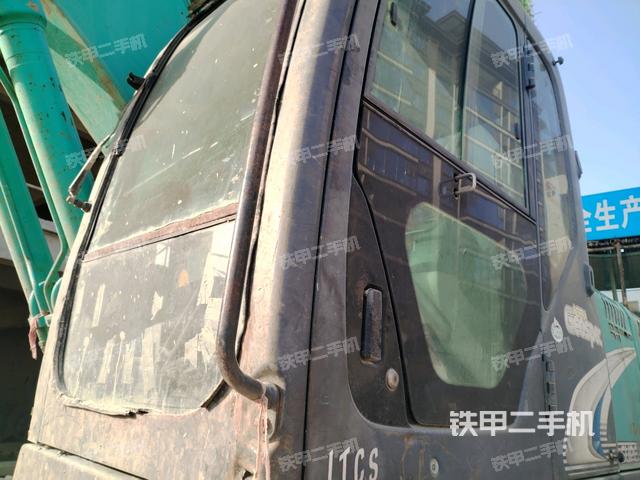 驾驶室整体（整机外观）