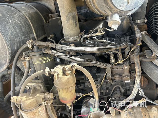 发动机整体俯视（整机外观）