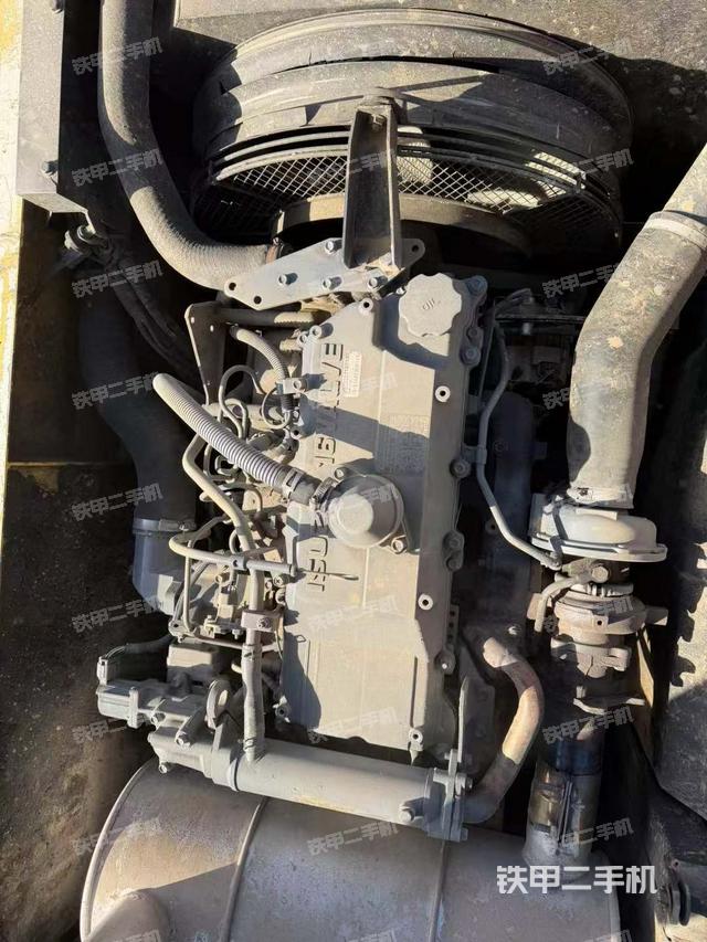 發(fā)動(dòng)機(jī)整體俯視（整機(jī)外觀）